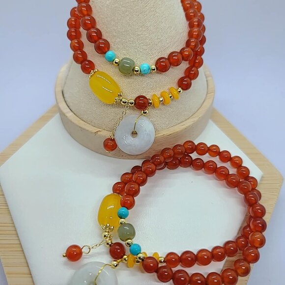 Genuine Natural Red Agate and Charm Double Layer Bracelet with Certificate - Picture 5 of 6